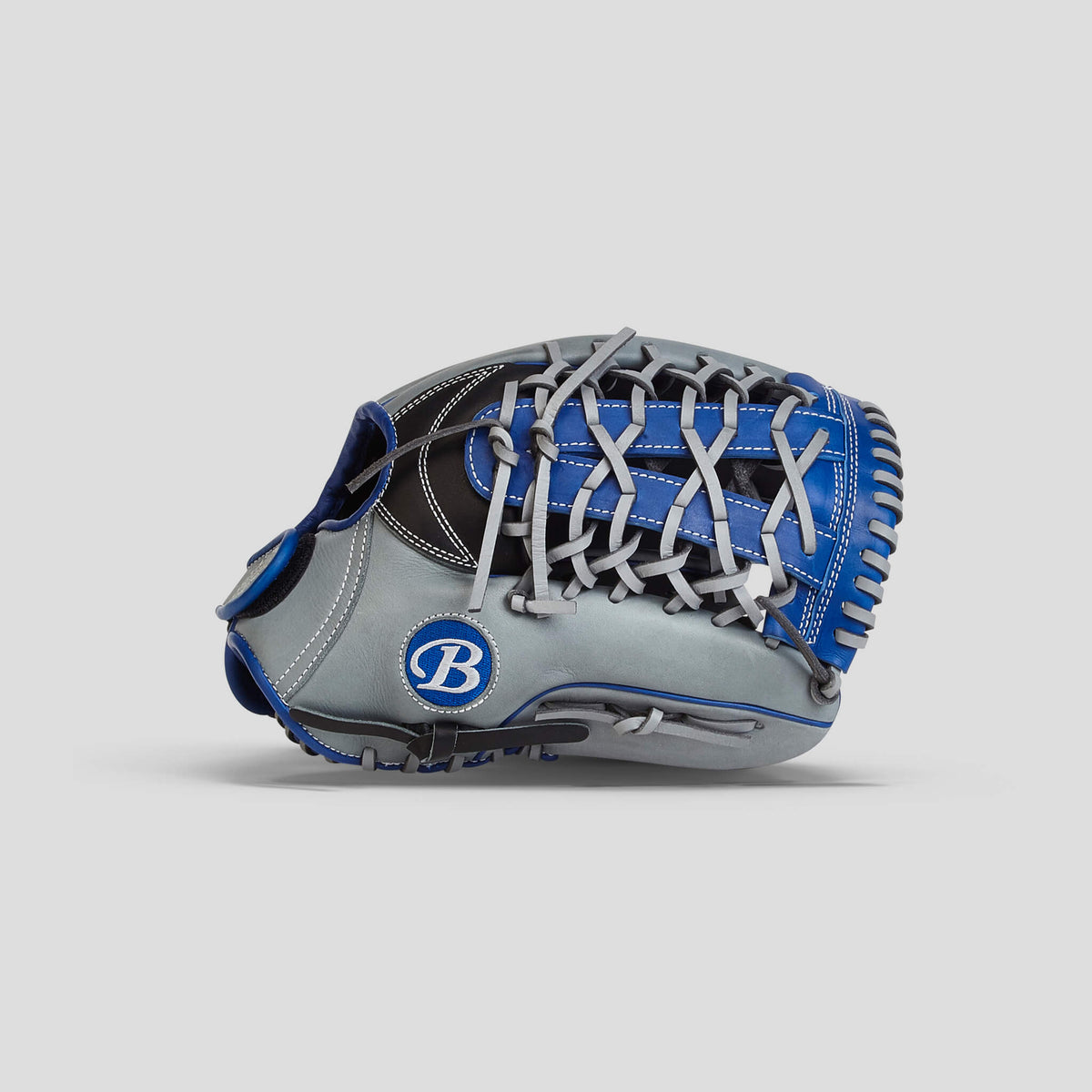 What is 12.5 Professional 44 Baseball Glove Custom Kip Leather